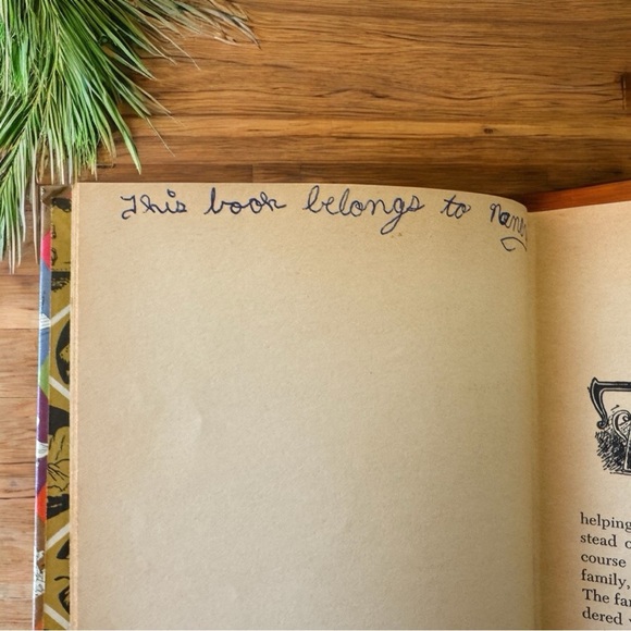 VINTAGE Classics to Grow On Book Set of 5 – 1966 Printing - Picture 12 of 15